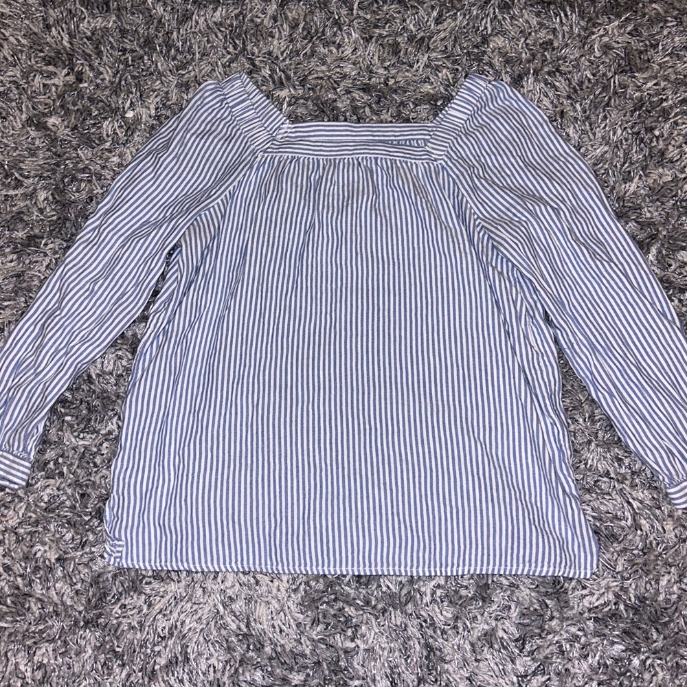 Cute long sleeve top